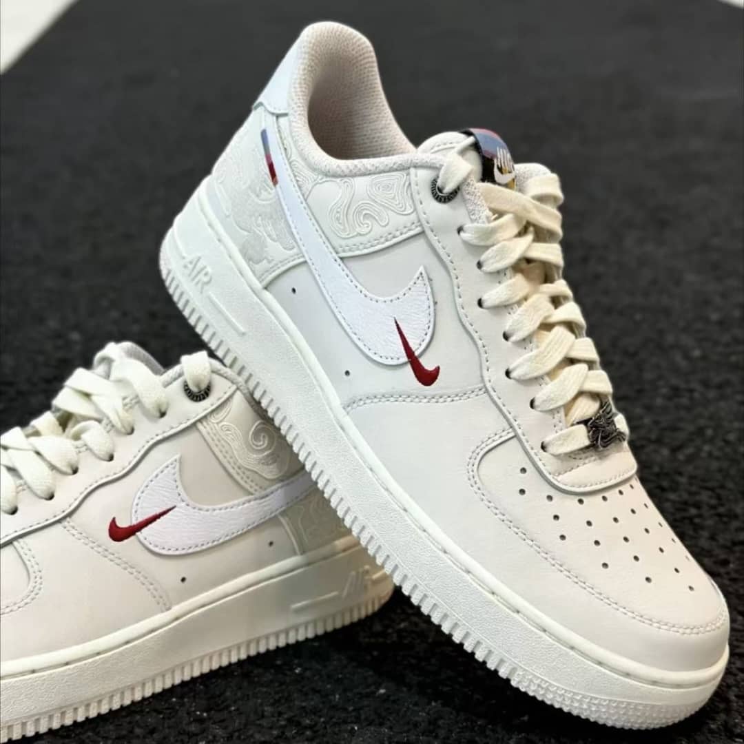 Nike השנה של הסוס
